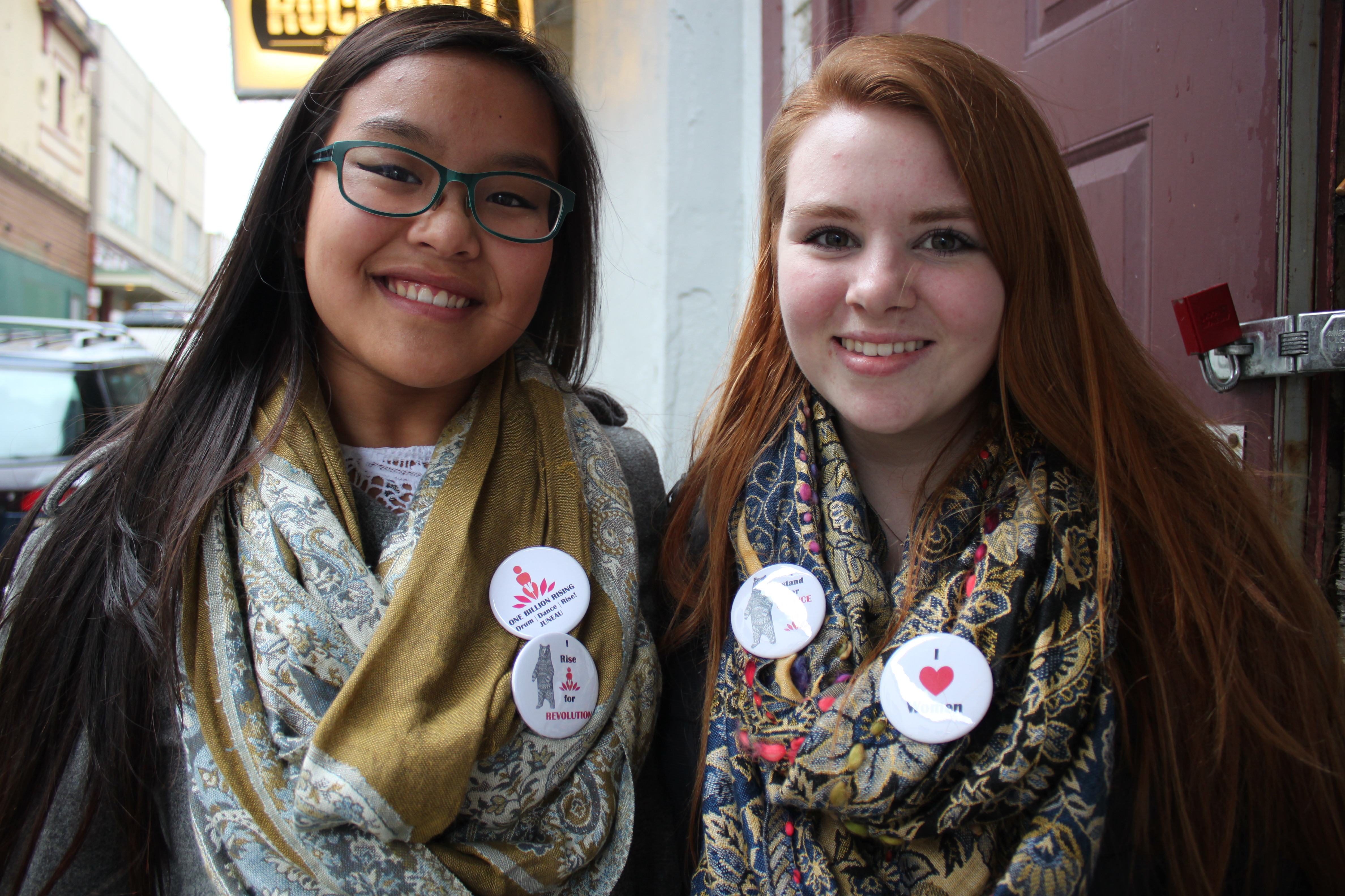 Yana Warner and Chantel Eckland, seniors at Juneau-Douglas High School, participated in the rally. (Photo by Lisa Phu/KTOO)