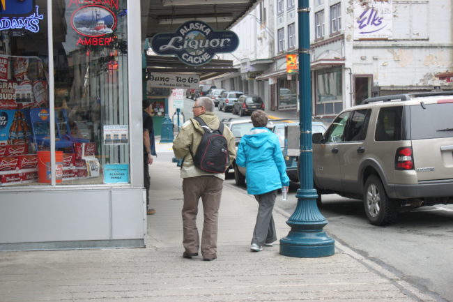 A pinch point near the Alaska Liquor Cache makes it hard for people to walk comfortably. (Photo by Lisa Phu/KTOO)