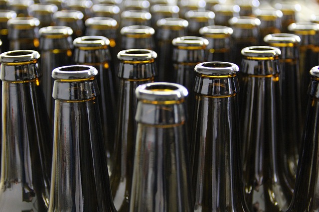 bottles-203838_640