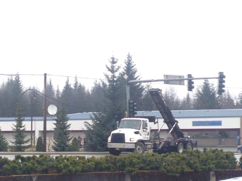 Arrow Refuse truck telephone line fail
