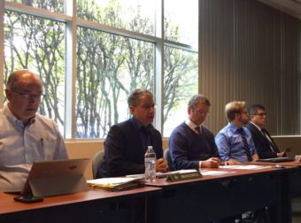Members of the Berkowitz administration discuss budget shortfalls with members of the Anchorage Assembly at City Hall. (Photo: Zachariah Hughes, Alaska Public Media – Anchorage)