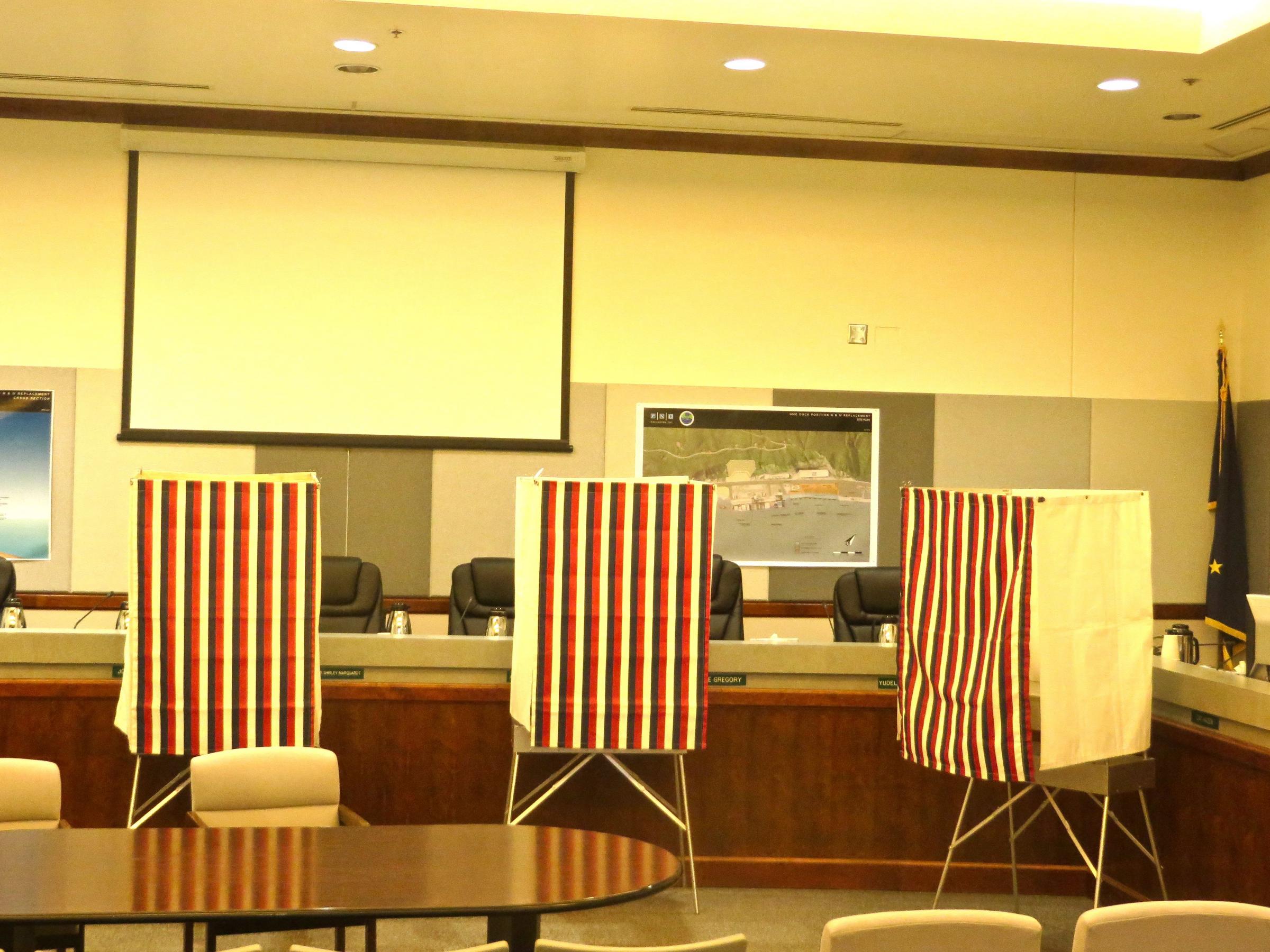 Election Day at Unalaska City Hall. (Photo by Laura Kraegel/KUCB)