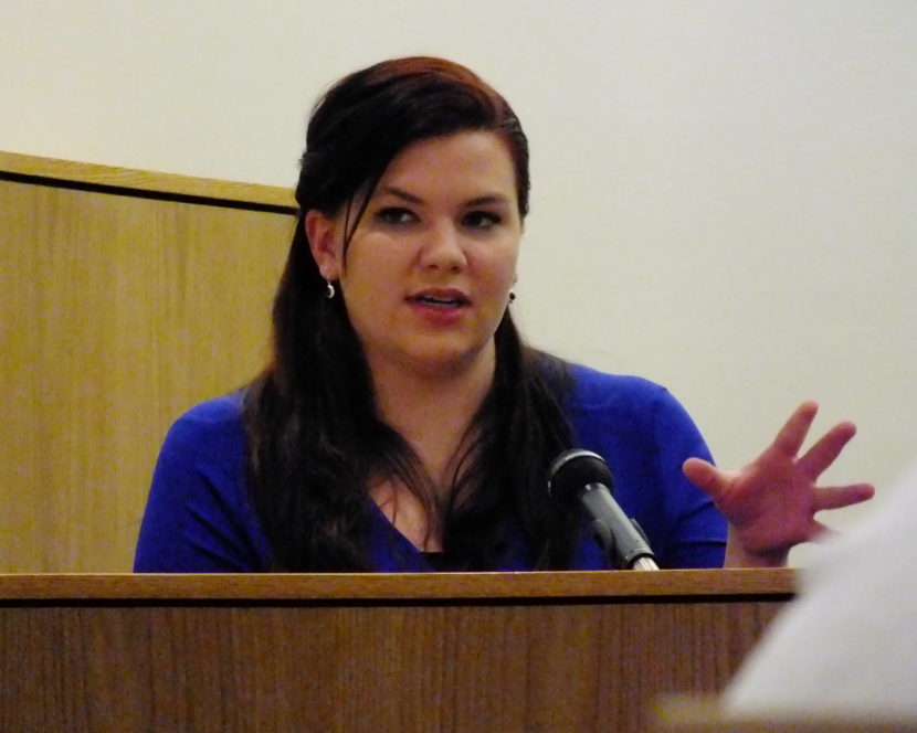 Dispatcher Erika Johnson testifies during the Christopher Strawn homicide trial on Feb. 8, 2017.