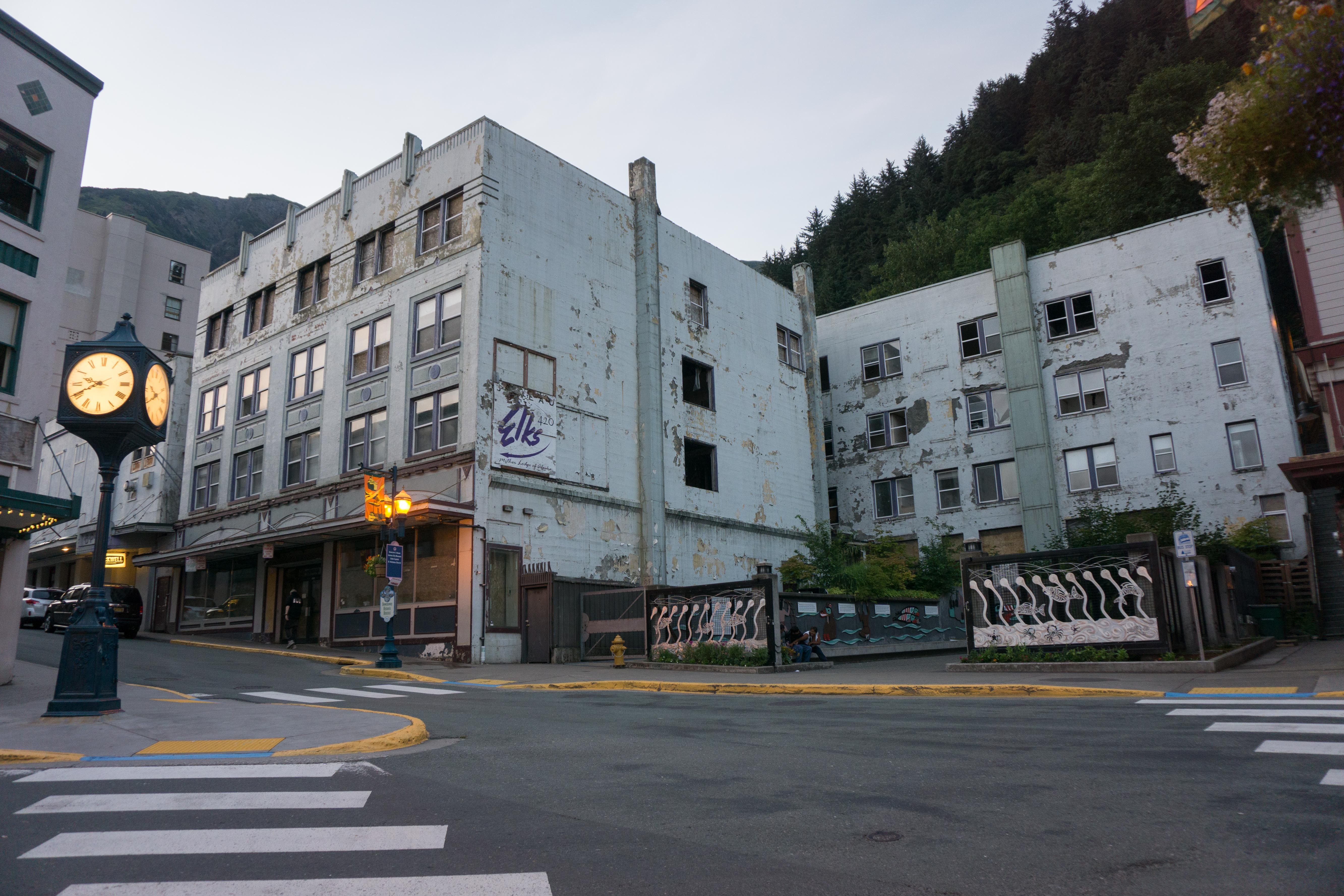 The derelict Gastineau Apartments, July 21, 2015. (Photo by Jeremy Hsieh/KTOO)