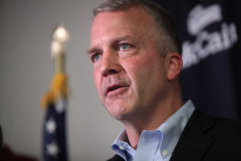 U.S. Sen. Dan Sullivan, R-Alaska, speaks with supporters of U.S. Sen. John McCain at a campaign rally at Team McCain headquarters in Phoenix, Arizona, May 6, 2016. (Creative Commons photo by Gage Skidmore)