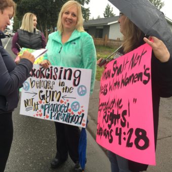 Kenai counterprotesters