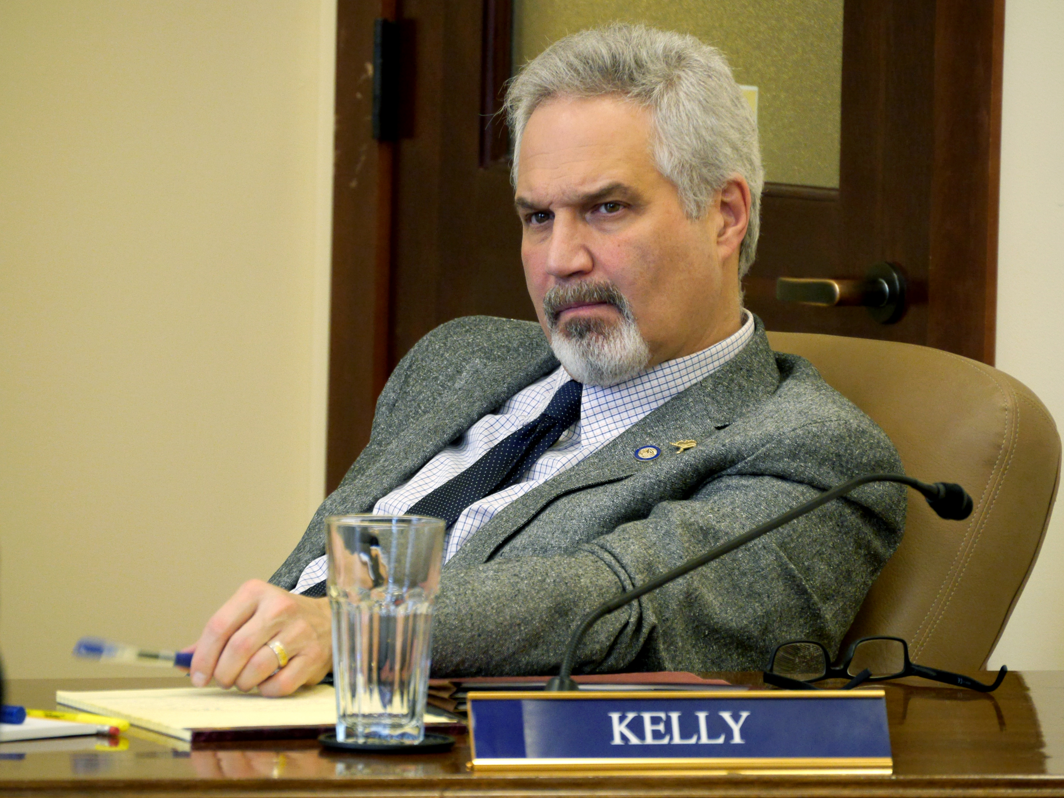 Sen. Pete Kelly, R-Fairbanks, during a Senate Judiciary Committee meeting March 1, 2017. (Photo by Skip Gray/360 North)
