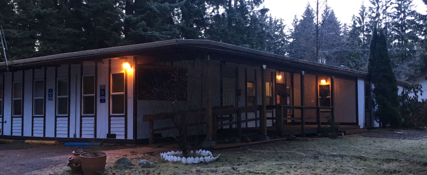 The facility at 9290 Hurlock Ave. formerly housed an emergency shelter for at-risk youth before Juneau Youth Services vacated at the start of the year. (Photo by Adelyn Baxter/KTOO)