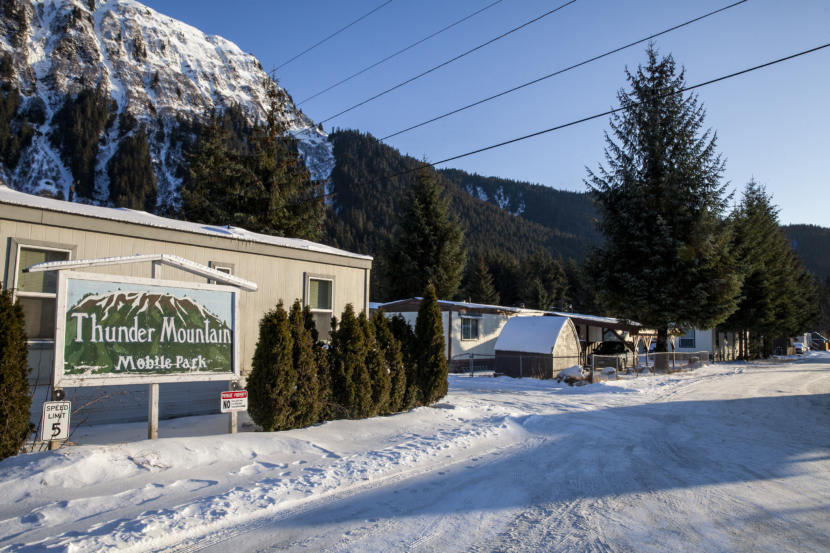 The sun sets on Friday, January 17, 2019 at the Thunder Mountain Mobile Park in Juneau, Alaska. Residents are currently under a boil water notice after several days of low-pressure. (Photo by Rashah McChesney/KTOO)
