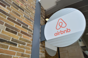Airbnb sign