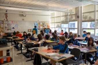 A classroom filled with kids.